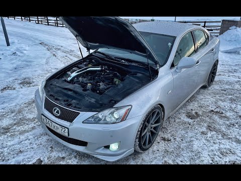 Видео: Замена свечей зажигания на Lexus IS 250.