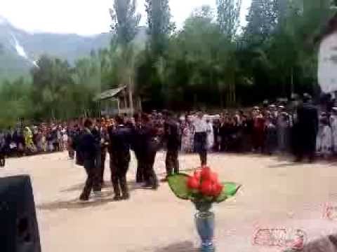 Видео: сухроби рашти . аз хичборак     клипхои нави точик