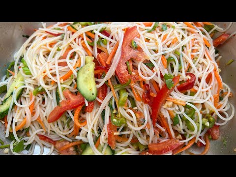 Видео: Фынчеза с овощами по Дунгански!!! Funchose salad