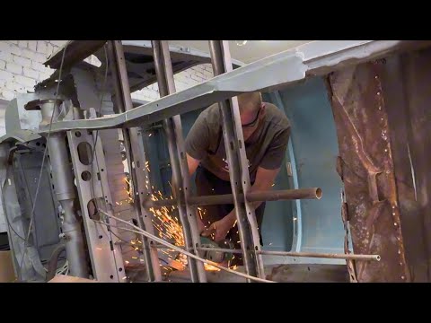 Видео: Самый ржавый Volkswagen Transporter T2. Возможно ли восстановить?