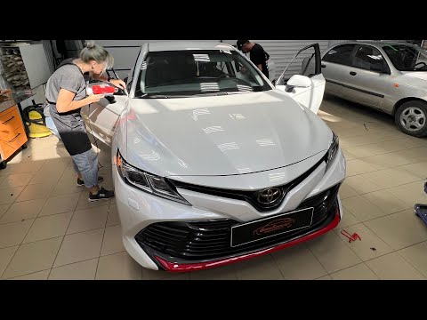 Видео: Оклейка плавника на Toyota Camry 70