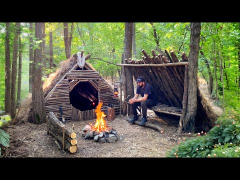 Видео: Строительство бушкрафт локации | Лесной приют