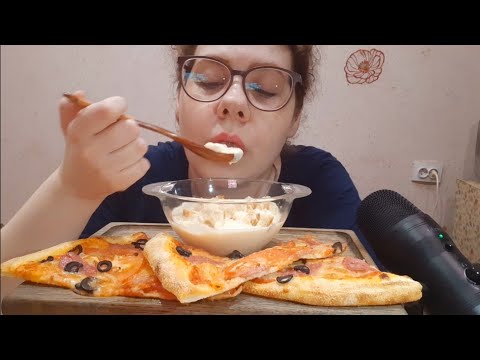 Видео: Мукбанг сырный крем-суп🥣, Пицца Салями🍕/Воспоминания о детстве
