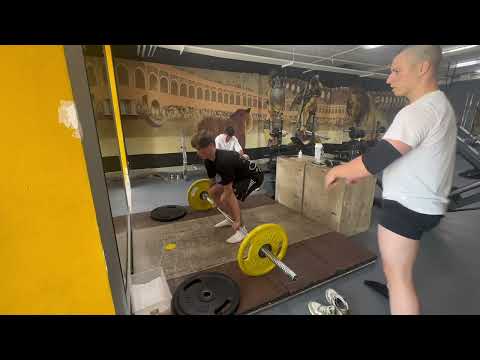 Видео: КАК Я ТРАНСФОРМИРОВАЛ ТЕХНИКУ СТАНОВОЙ ТЯГИ НОВИЧКА