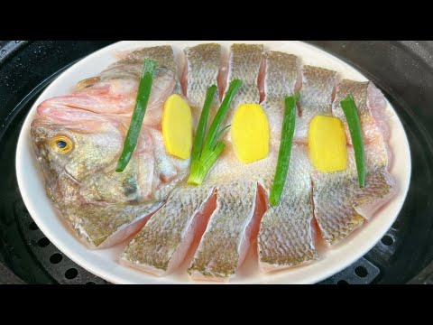 Видео: Не готовьте морского окуня на пару прямо в кастрюле, помните о 2 шагах, рыба нежная, а не рыбная или