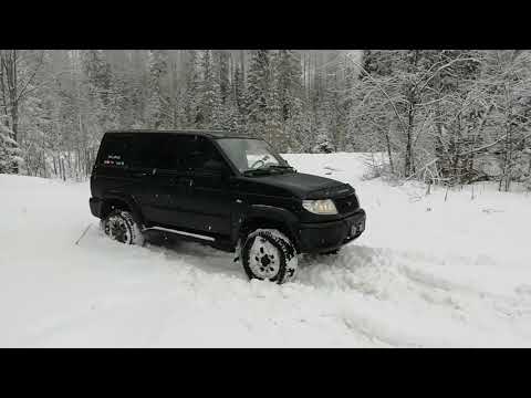 Видео: Лебёдка Smittybilt 8000 на УАЗ ПАТРИОТ. (Испытания) снежный offroad. Pajero sport, неподалёку)