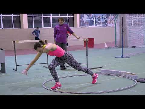 Видео: 2020 01 22 Толкание ядра  Девушки
