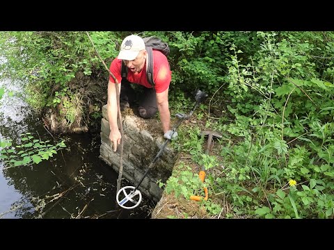 Видео: ОФИГЕТЬ! Волосы дыбом от найденного ЗОЛОТА и СЕРЕБРА у старинного коллектора королевства!