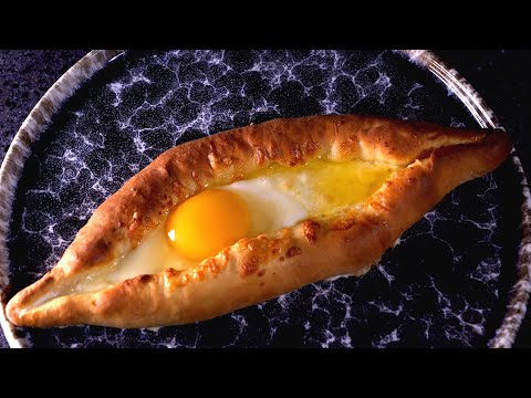 Видео: ХАЧАПУРИ ПО - АДЖАРСКИ: 2 способа приготовления от шеф-повара Кирилла Голикова 🇬🇪 Грузинская кухня