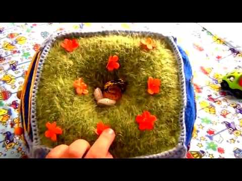 Видео: Вязаный развивающий кубик для малыша