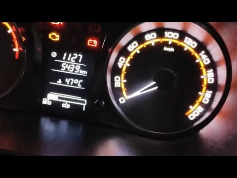 Видео: Лада гранта #club пробег 5400 км . что докупили и сколько масла съела