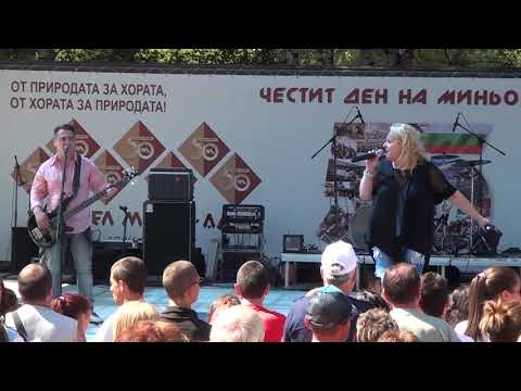 Видео: Тони Димитрова - Чаша кафе