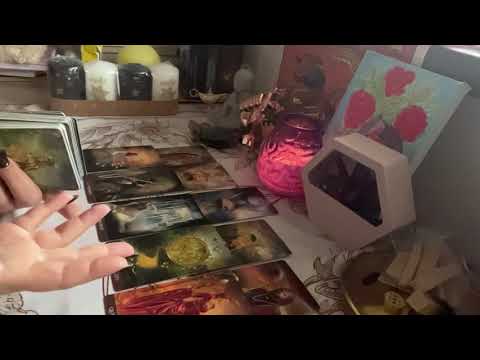 Видео: ❤️‍🔥💖🌸 КОЙ СТОИ НА ПРАГА ВИ - през Октомври