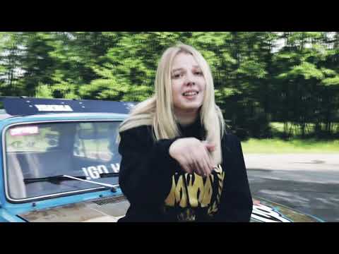 Видео: Lustova - Двигаем строго (mood video)