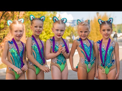 Видео: Групповое выступление по художественной гимнастике