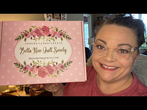 Видео: Коробка для лоскутного одеяла Bella Rose Quilt Society — октябрь 2025 г.