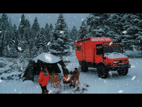 Видео: СНЕЖНЫЙ ЛАГЕРЬ НА ЗАМЕРЗШЕМ ОЗЕРЕ