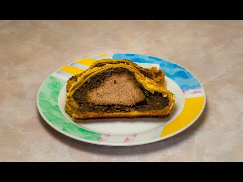 Видео: Говядина Веллингтон — попробуй не съешь всё сразу! 🍽️