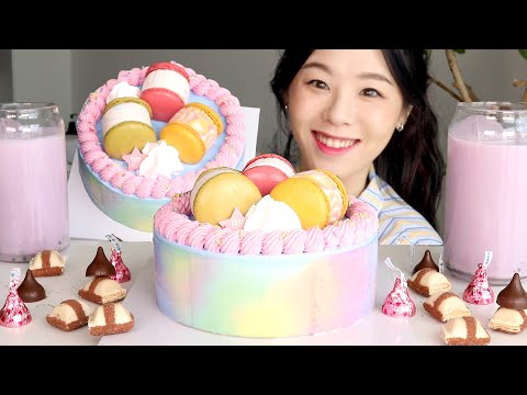 Видео: SUB) ASMR Шоколад & Макарон Торт мороженое Десерт Мукбанг 🎂 Таро Милк Пузырь Чай Боба