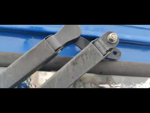 Видео: Дворник на МТЗ мк.