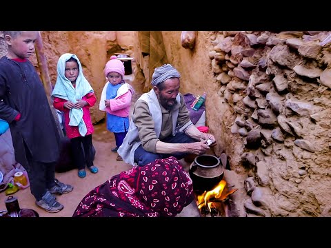 Видео: Темная и опасная пещерная жизнь в Афганистане (как 2000 лет назад)