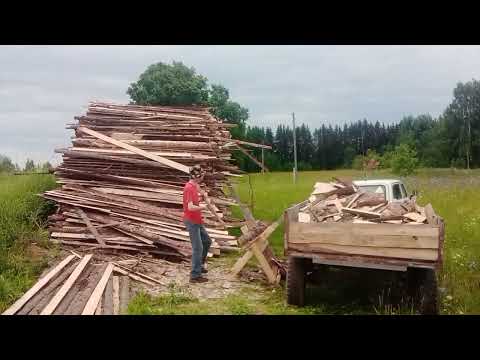 Видео: Пилим горбыль на дрова!