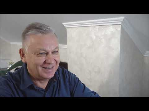 Видео: Что делать женщине после смерти мамы, когда отец страдает. Психолог Азаров