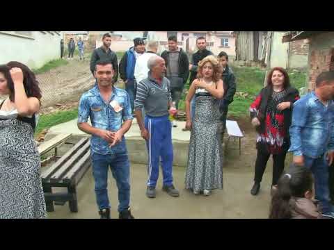 Видео: Цыгане танчат под техницо 4 / Psychic DVD - Gypsytechno #4