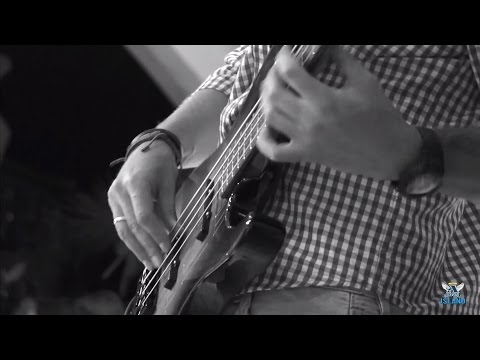 Видео: Бумбокс • За буйки (live in Odessa - Ibiza Beach Club. 21.07.2013)