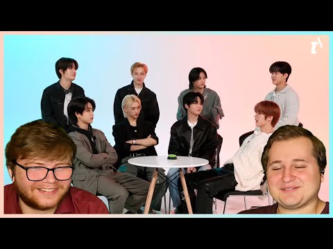 Видео: Реакция на [Русская озвучка Kadza] Teen Vogue | Батл комплиментов Stray kids