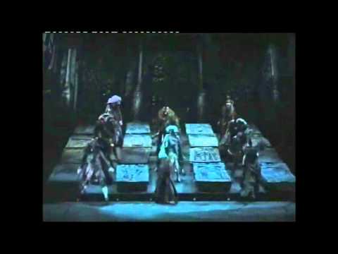 Видео: Вечная жизнь (Бал вампиров)