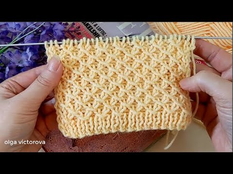 Видео: ЧУДО, КАК ХОРОШ ЭТОТ РЕЛЬЕФНЫЙ УЗОР! 1031 Вязание Узоры спицами KNITTING PATTERN
