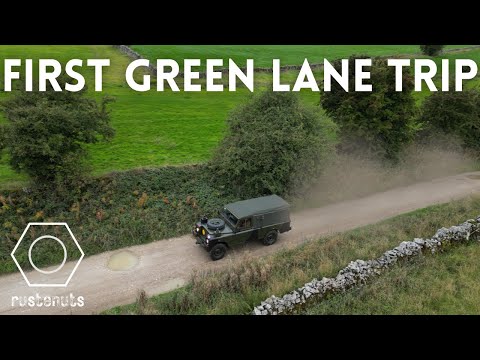 Видео: Первый выезд на зеленую полосу на нашем Land Rover 3 серии!
