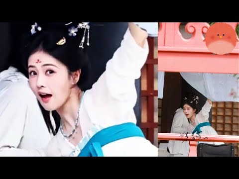 Видео: 😂 От королевы драмы до мастера пряток Бай Лу превращает хитрый момент в интернет-золото!