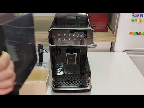Видео: Чистка от накипи и кофейных масел Philips LatteGo 3200 series