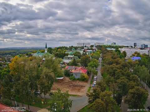 Видео: Место любования закатами,  вид на аллею по ул. Тукаева и до горизонта!