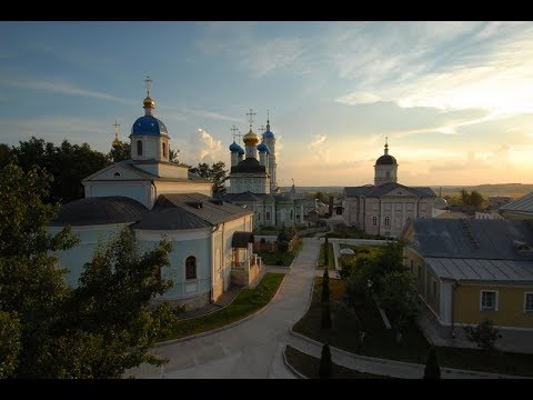 Видео: 23 октября 2017 года, Вечернее богослужение, Оптина Пустынь (Собор Оптинских Старцев)