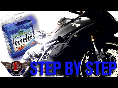 Видео: Как промыть охлаждающую жидкость мотоцикла Yamaha R6 2008-2019 годов