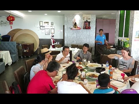 Видео: Обед в Китайском ресторане. "Десерт" был сногсшибательным !