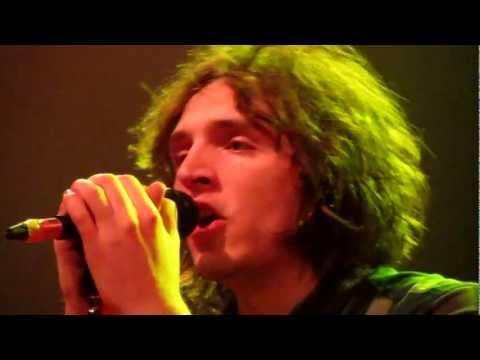 Видео: Валентин Стрыкало - Сережа, LIVE HD, Минск, 09.12.2011