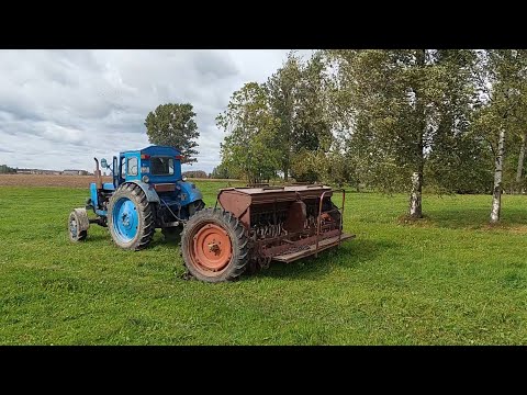 Видео: Т-40 АП и сеялка СЗС-3,6 на поле в Латгалии.