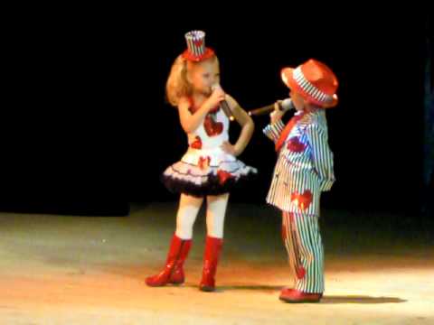 Видео: Лиза Перминова и Данил Дудин "Неудачное свидание"