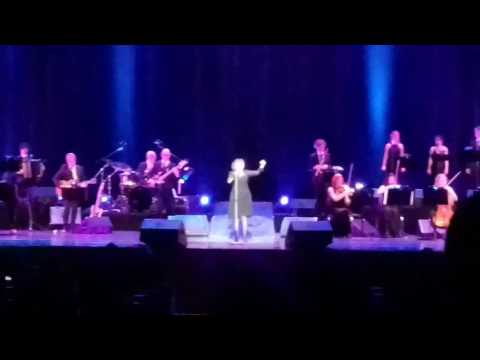 Видео: Мирей Матье  в память Хора Александрова  Подмосковные вечера