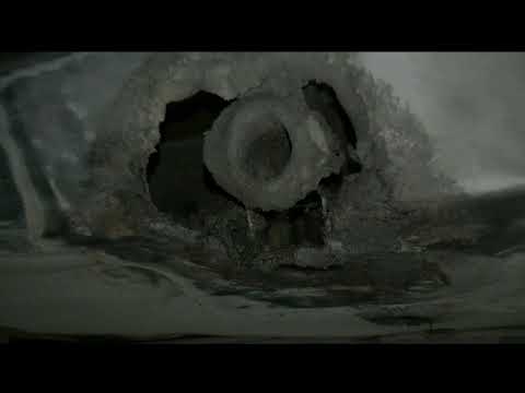 Видео: W124. Осмотр порога изнутри. Подготовка к сварке.