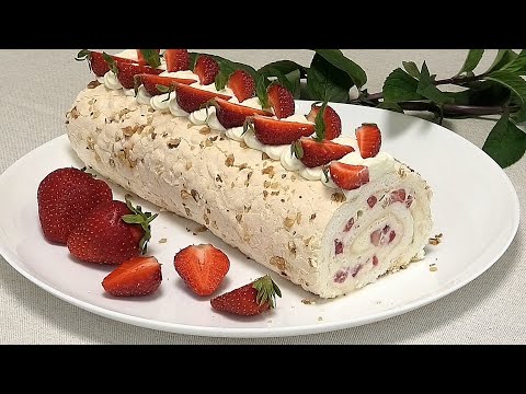 Видео: Меренговый рулет "Клубника со сливками", это нежно и очень вкусно/"Strawberry with cream"