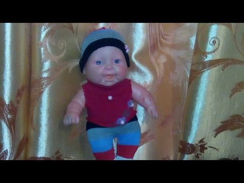 Видео: Как сшить костюмчик для пупса из носка Вариант 1! How to sew a suit for a navel from a sock Option 1