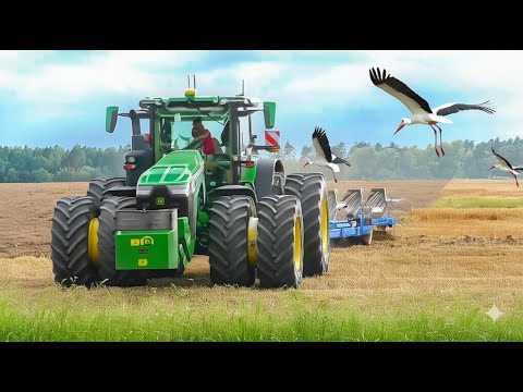 Видео: Распашка с новым John Deere 8370R среди аистов!