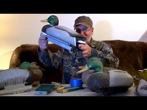 Видео: Как отремонтировать и покрасить чучела уток, чтобы они снова выглядели как новые