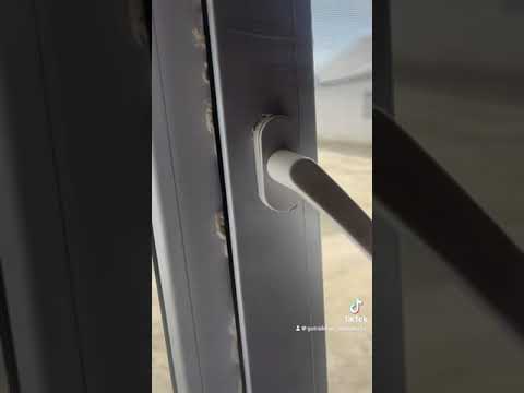 Видео: Артық сөйлесең осылай опық жейді екенсің