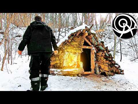 Видео: Один живу в Зеленой Хижине зимой |3| Выживание и бушкрафт в укрытии в глуши: готовка, вода, пожар